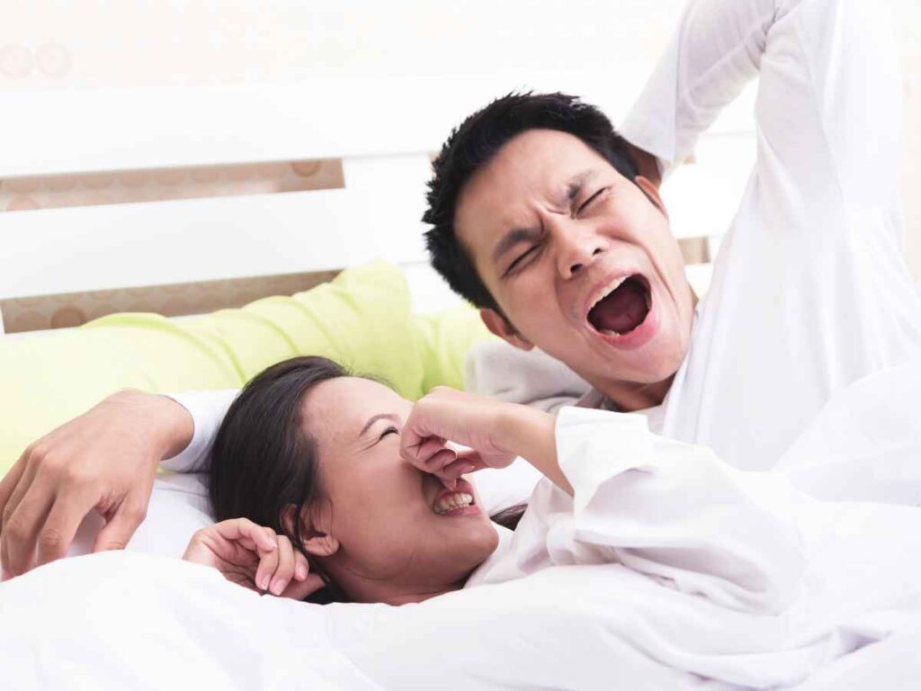 wife to liking the bad breath of husband on bed